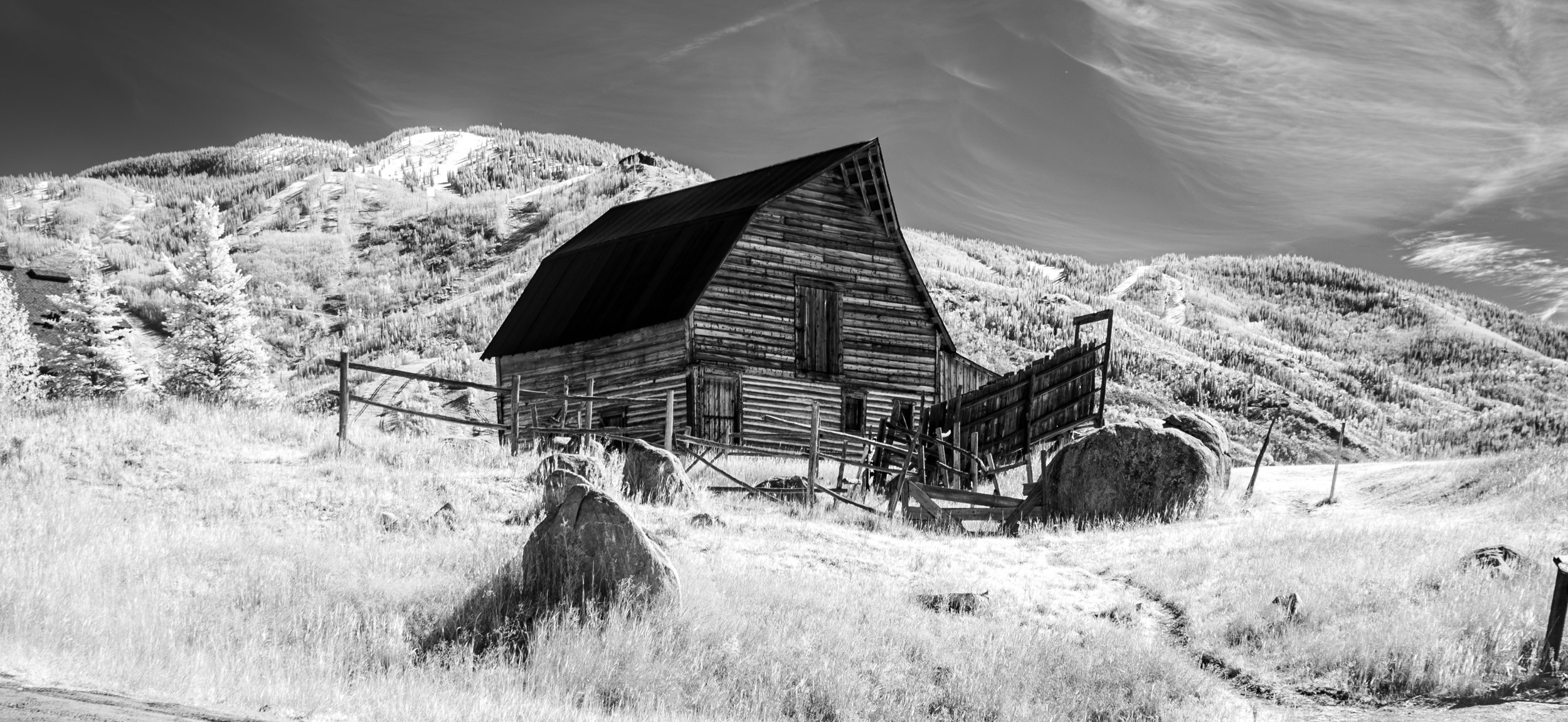 001_Steamboat Barn.jpg